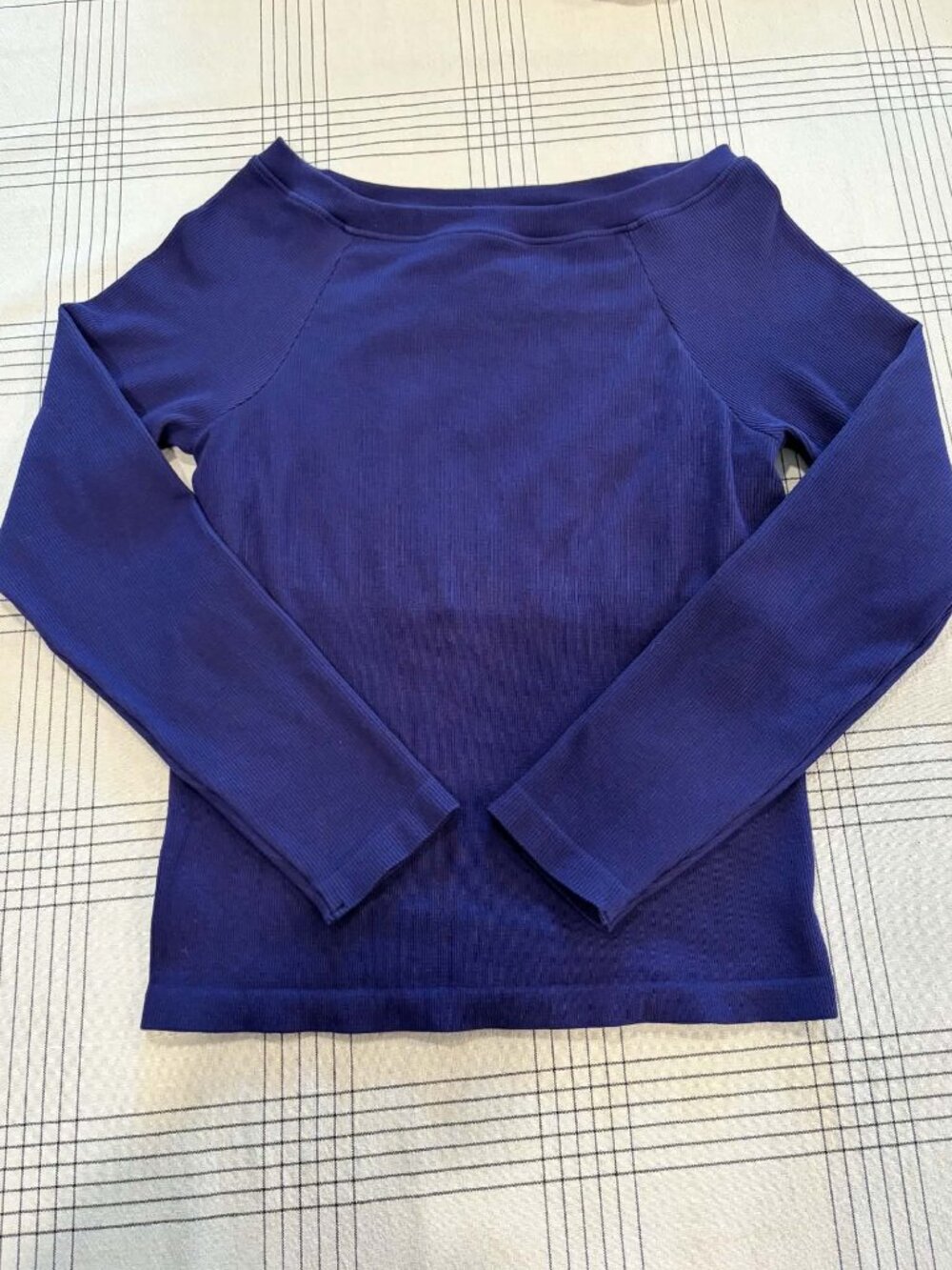Boutique Knit 2-in-1 Activewear Top w/ Built-in Shelf Bra - Navy Blue - Size L